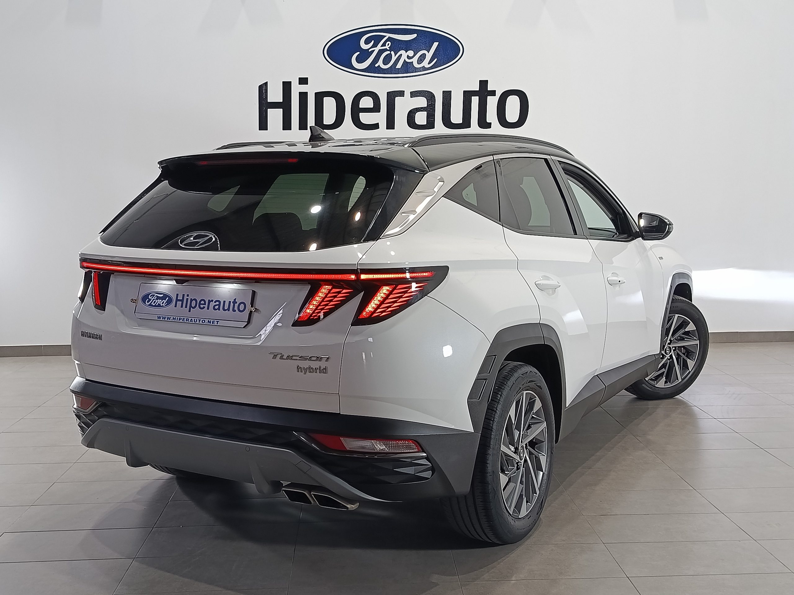 HYUNDAI TUCSON 1.6 CRDI 136CV mHEV TECNO - Imagen 4