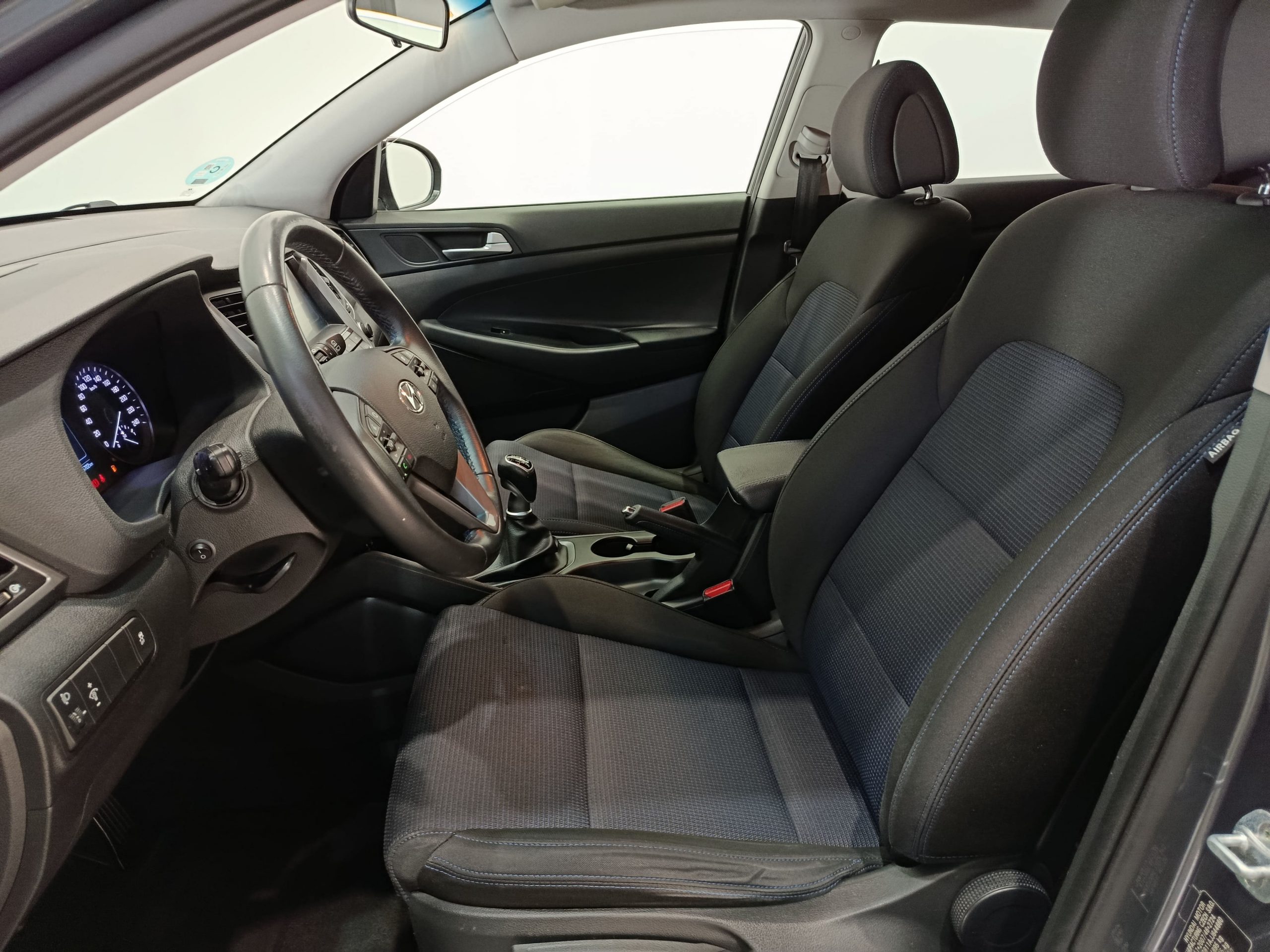 HYUNDAI TUCSON 1.6GDI 131cv KLASS - Imagen 7