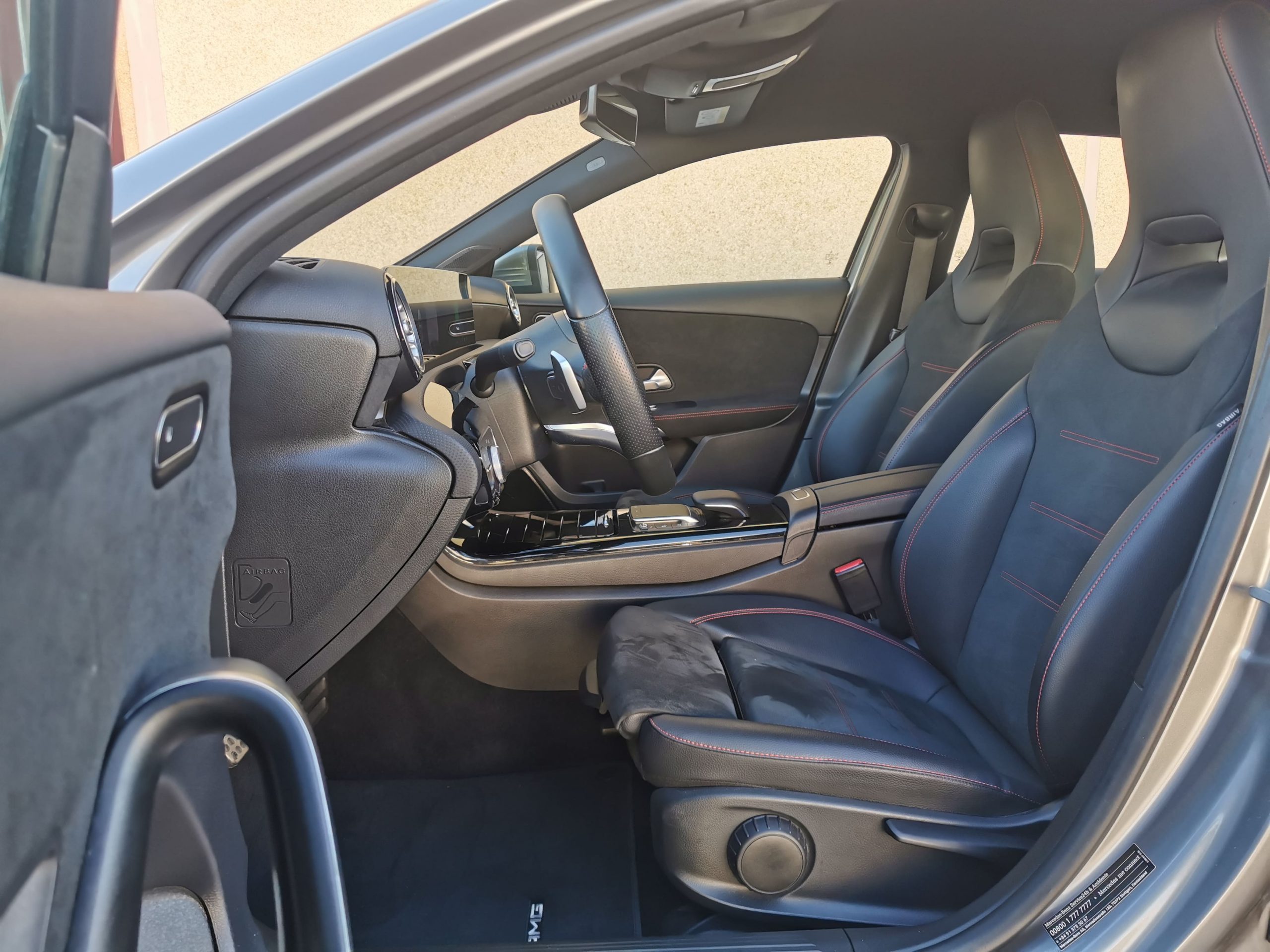 MERCEDES A180d AMG LINE DCT 116cv - Imagen 8