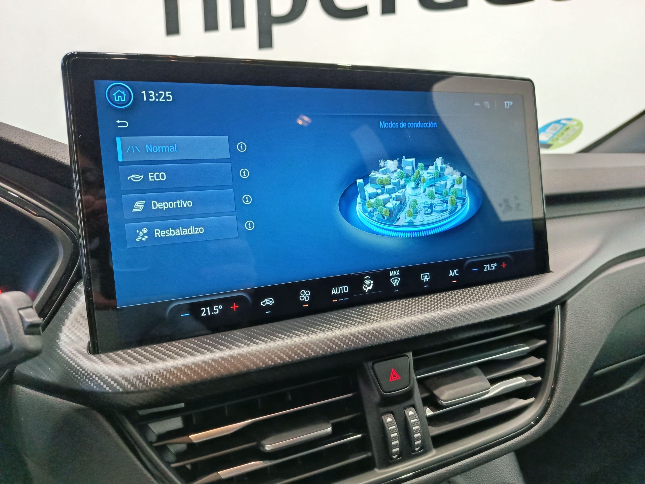 FORD KUGA ST-LINE 1.5T ECOBOOST 150cv - Imagen 10