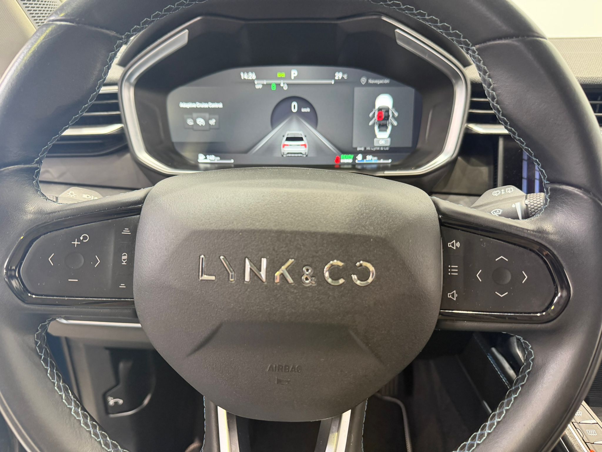 LYNK&CO 01 1.5PHEV AUTO 261CV - Imagen 13