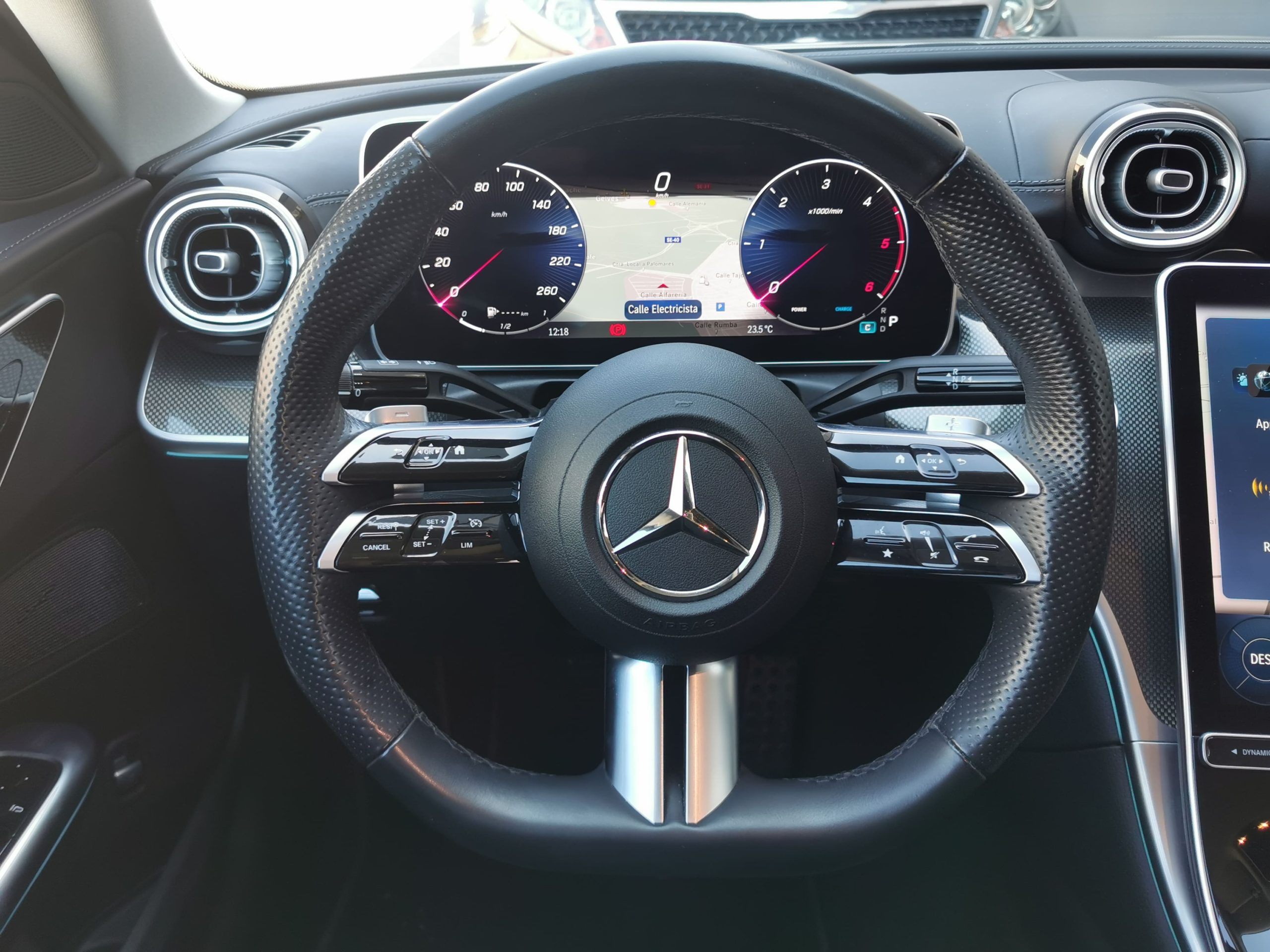 MERCEDES C 220d AMG LINE 200cv - Imagen 15