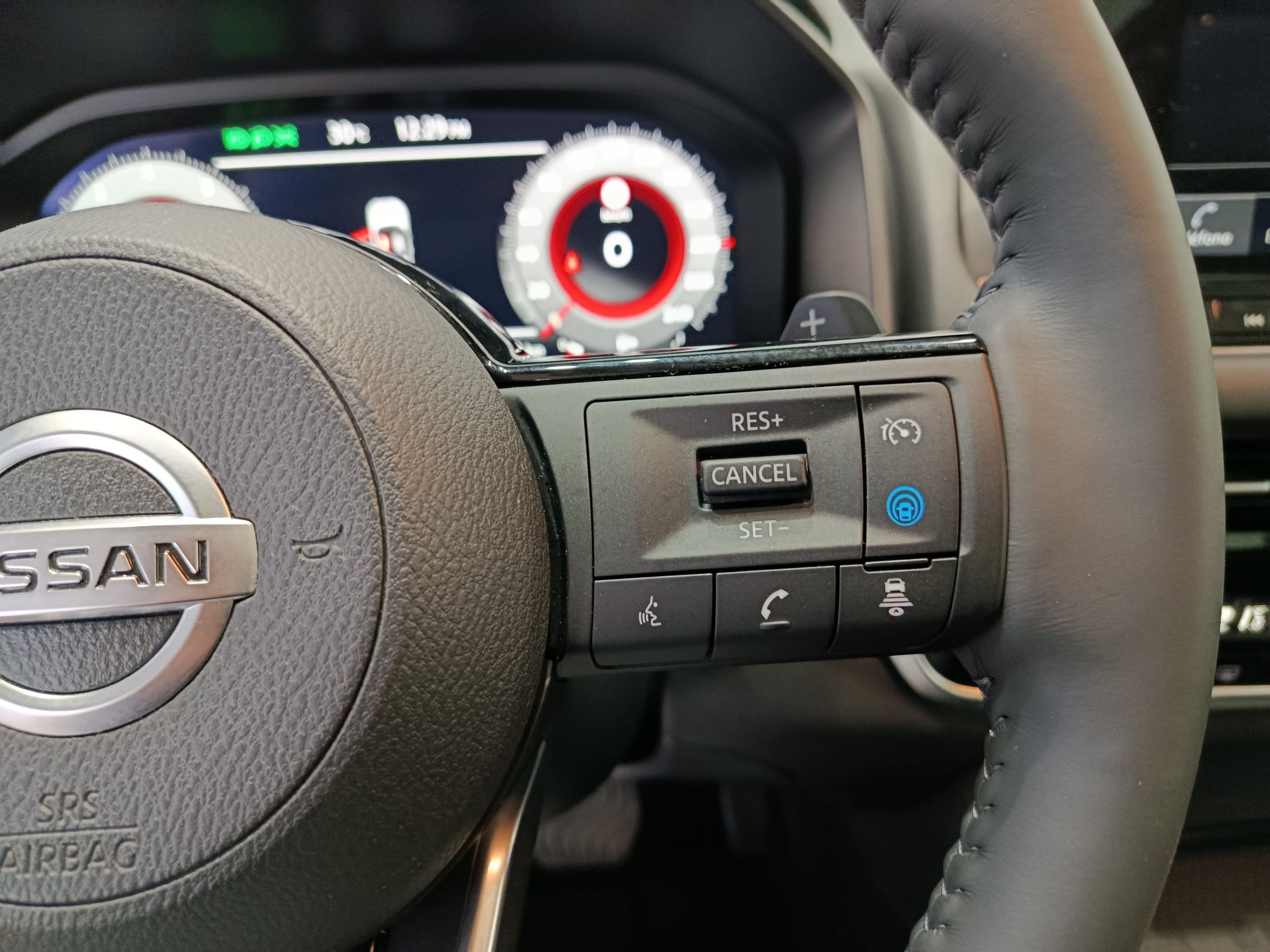 NISSAN QASHQAI 158cv XTRONIC PREMIERE EDITION - Imagen 17