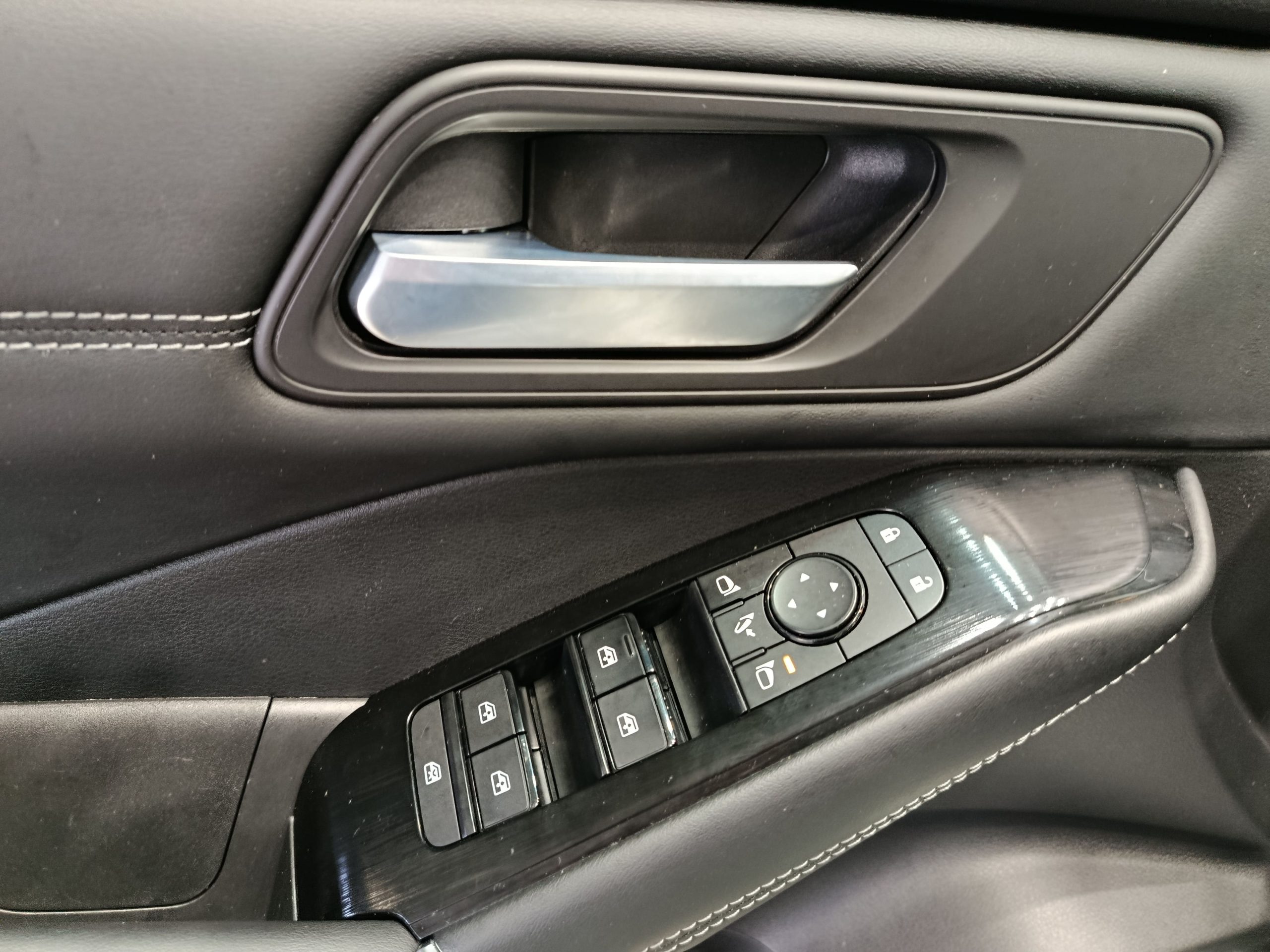 NISSAN QASHQAI 158cv XTRONIC PREMIERE EDITION - Imagen 21