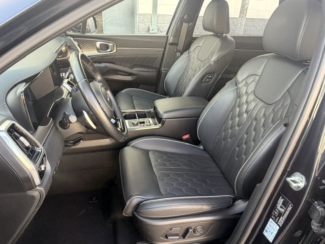 KIA SORENTO 1.6T HEV LUXURY EMOTION 4X4 7 PLAZAS 230CV - Imagen 25