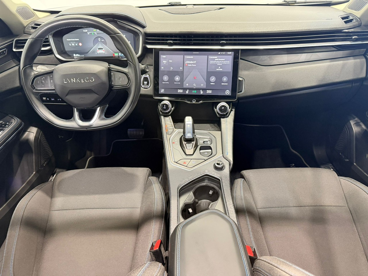 LYNK&CO 01 1.5PHEV AUTO 261CV - Imagen 8