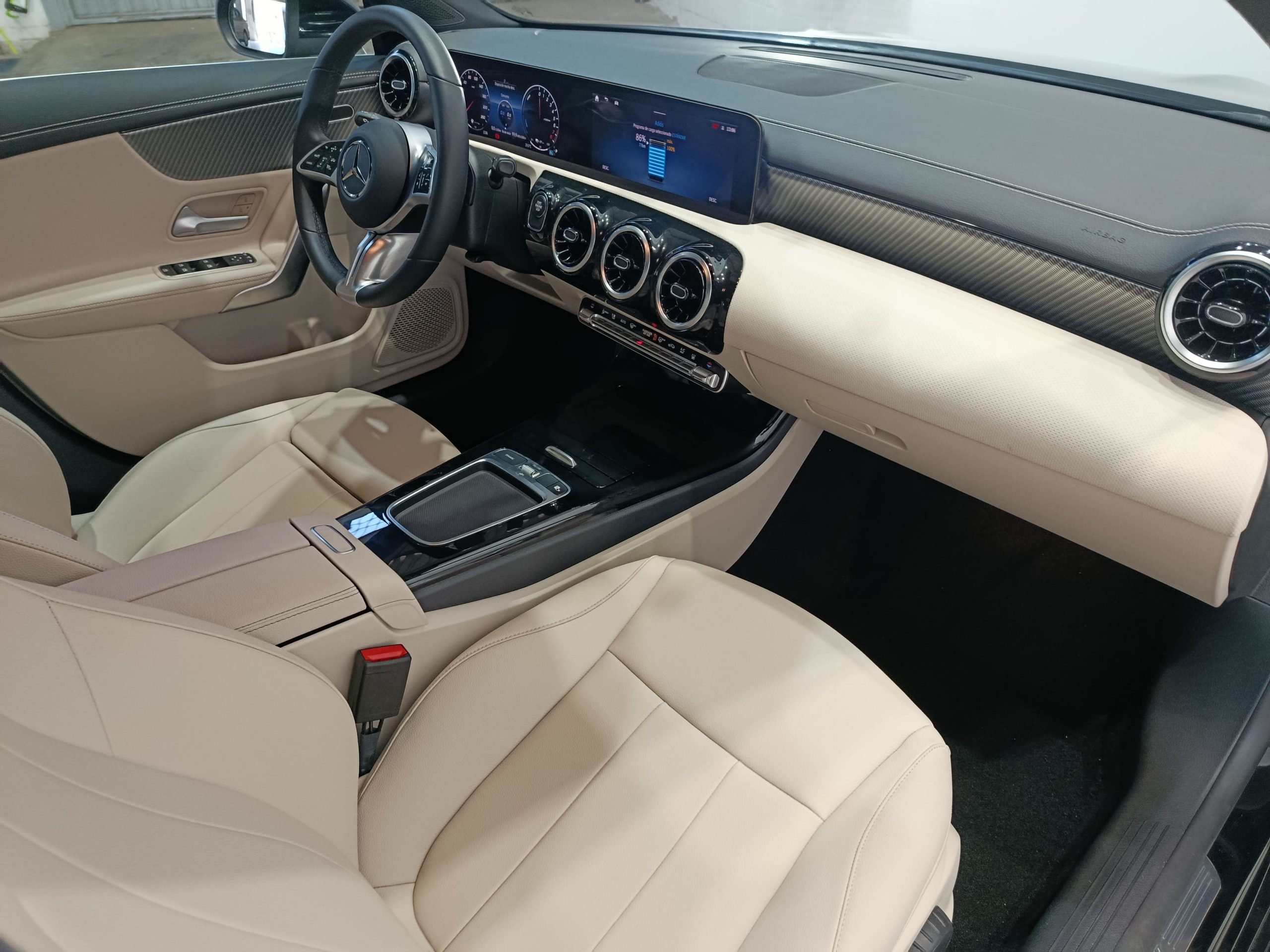 MERCEDES CLA250e 218cv AUTO - Imagen 14