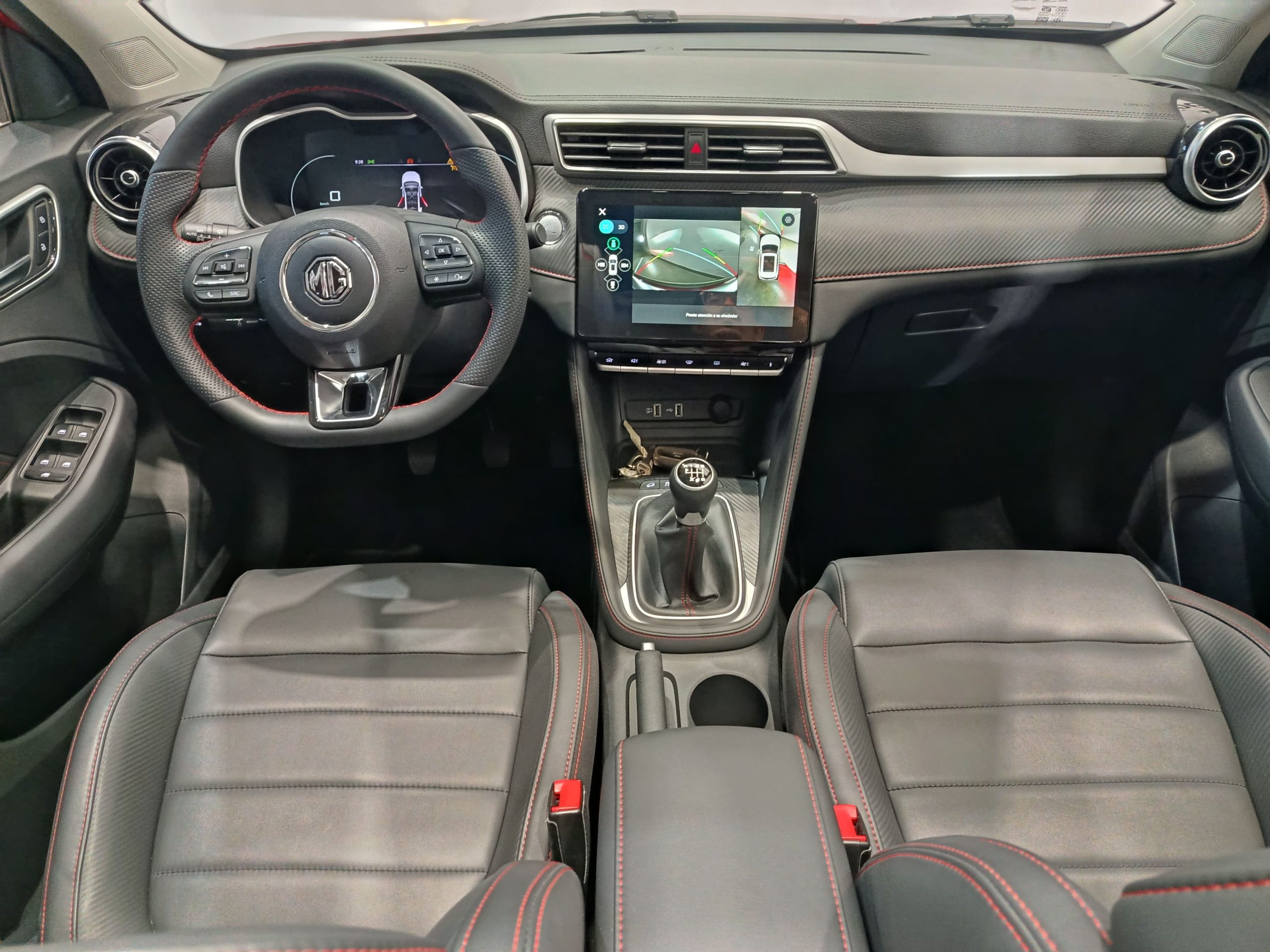 MG ZS 1.0T 112CV LUXURY - Imagen 16