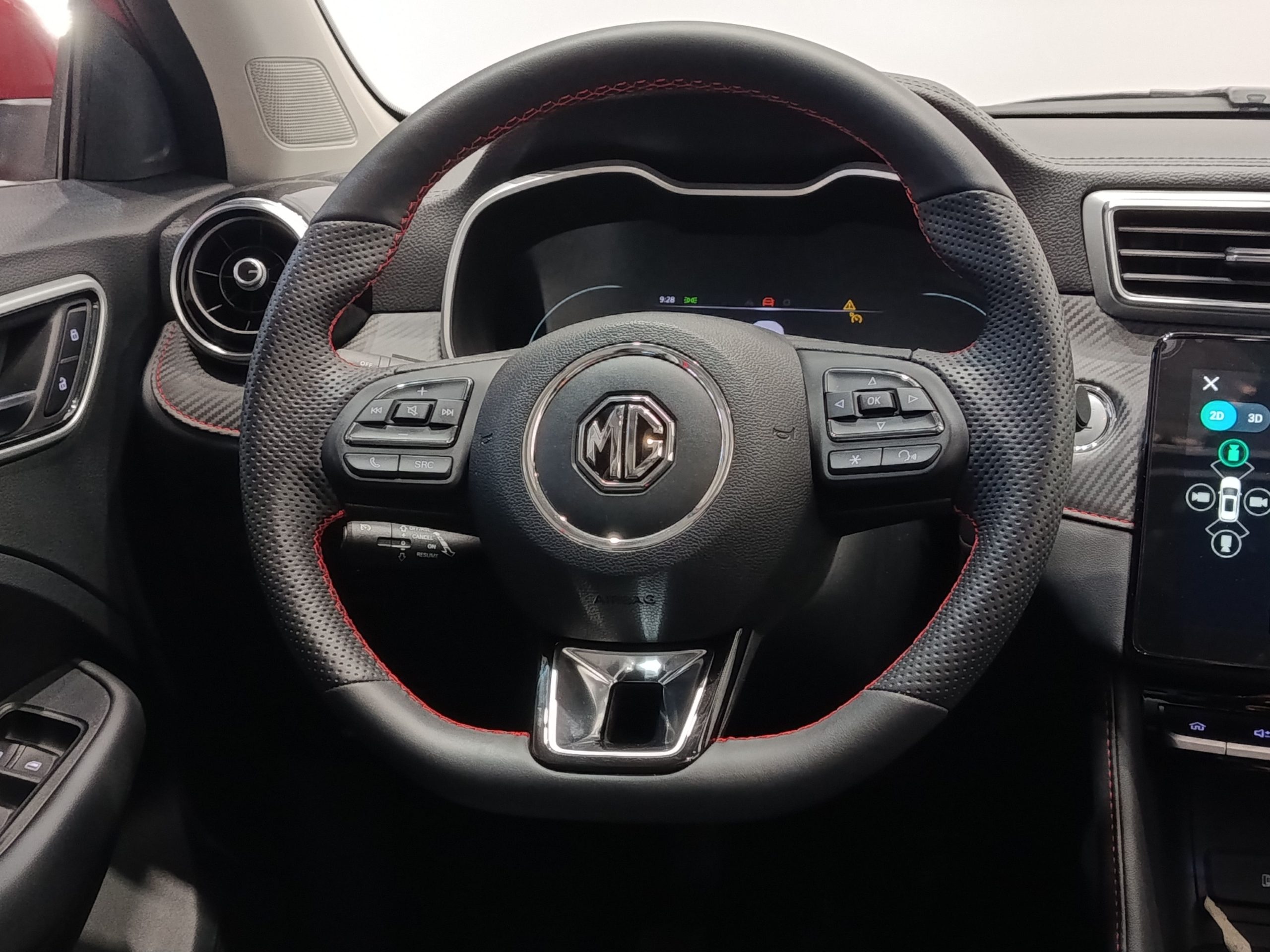 MG ZS 1.0T 112CV LUXURY - Imagen 17