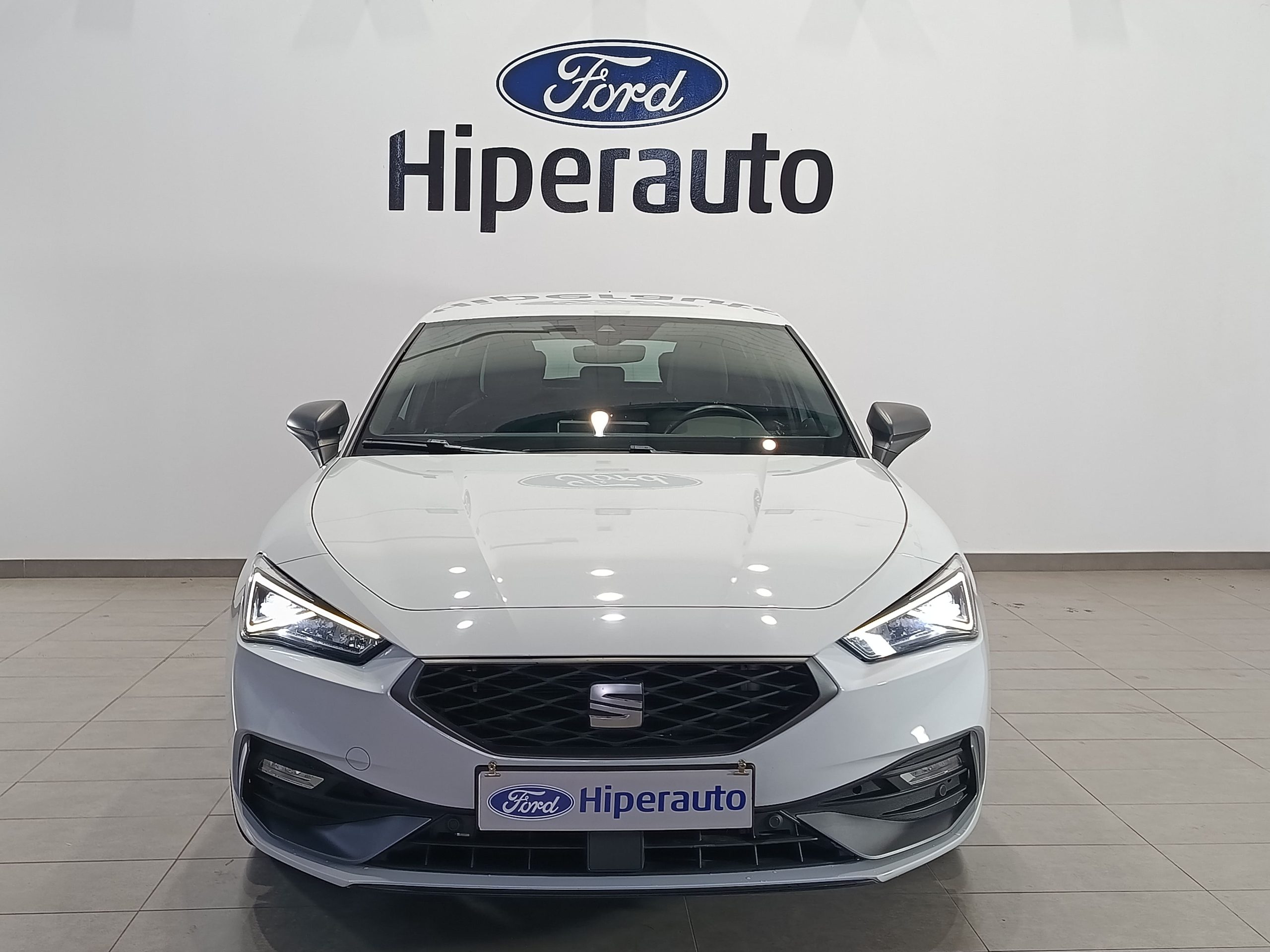 SEAT LEON FR 25 ANIVERSARIO 1.0TSI 110CV S&S MT6 - Imagen 3