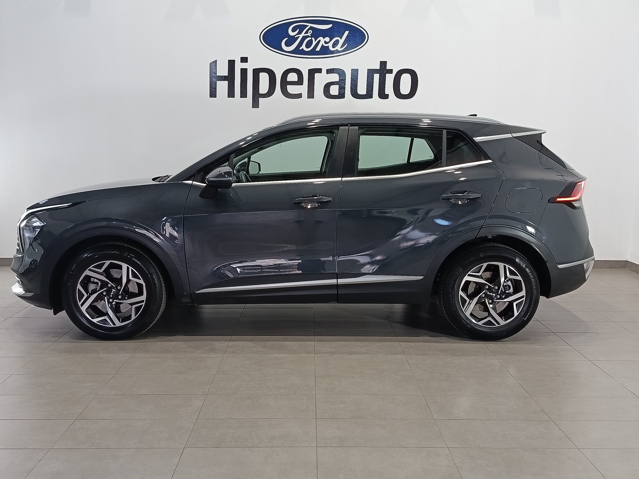 KIA SPORTAGE 1.6T MHEV BUSINESS DCT 160CV - Imagen 21