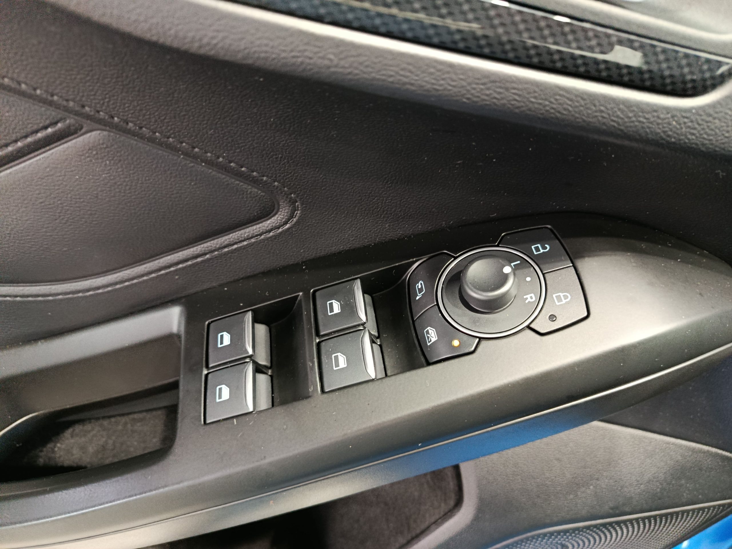 FORD FOCUS ST-LINE 1.0ECOBOOST MHEV 155CV AUTO - Imagen 23
