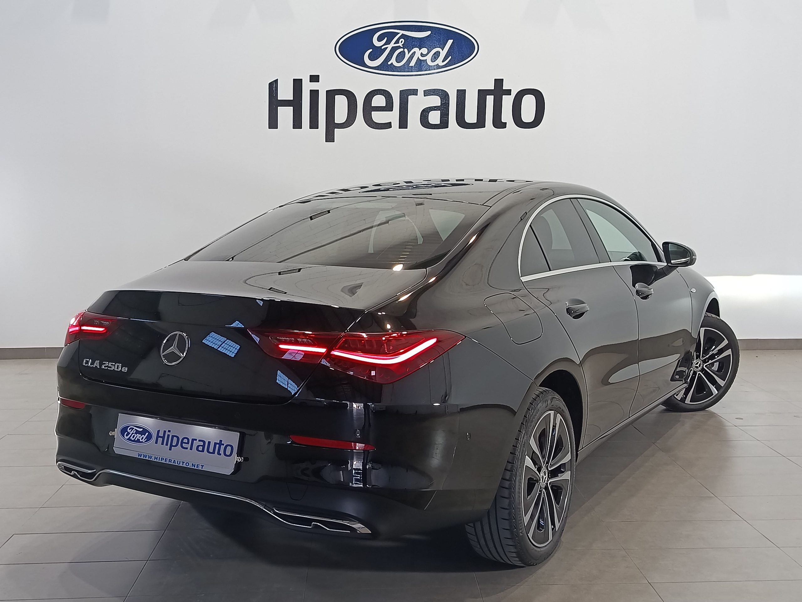 MERCEDES CLA250e 218cv AUTO - Imagen 5