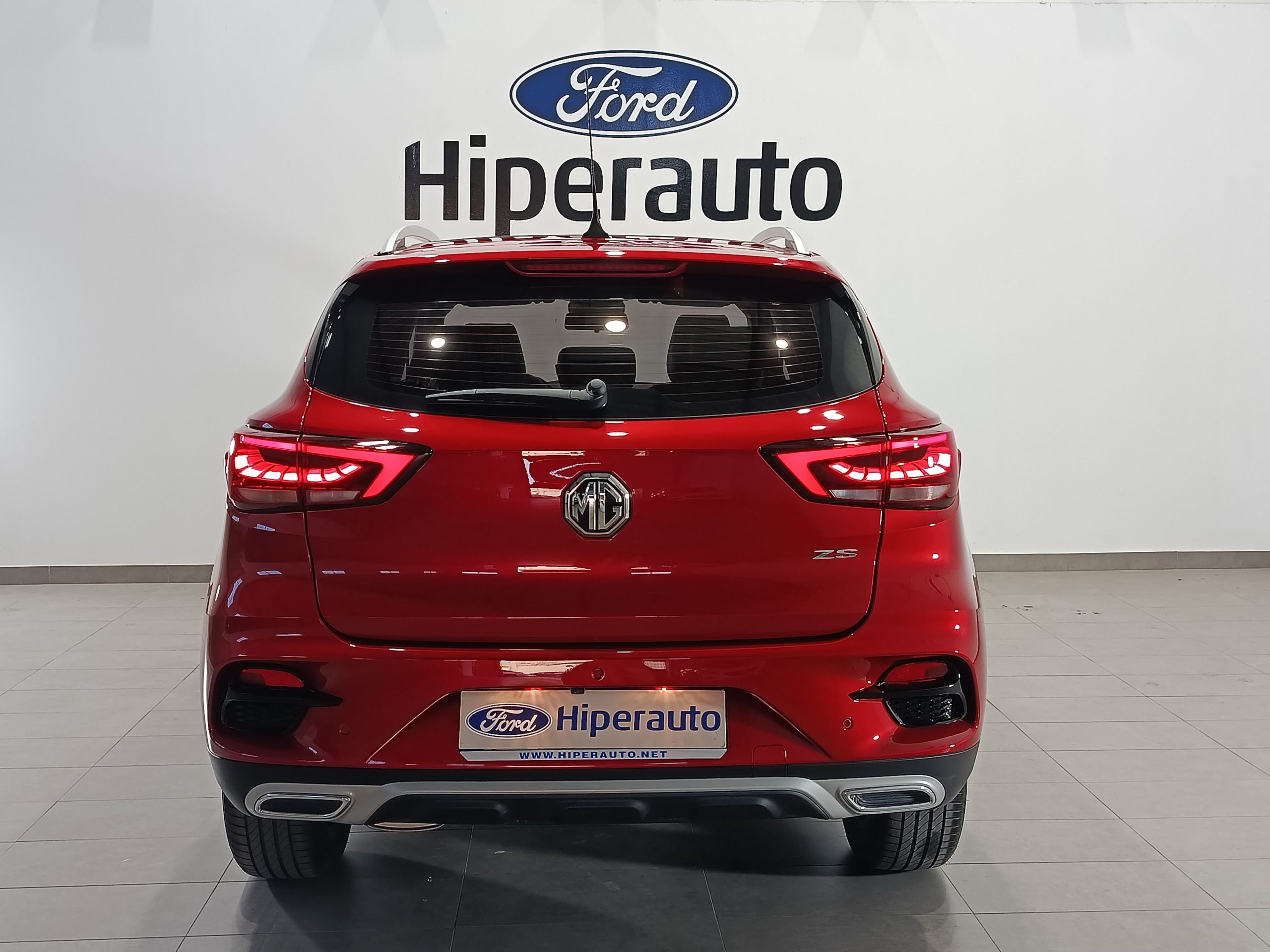 MG ZS 1.0T 112CV LUXURY - Imagen 6