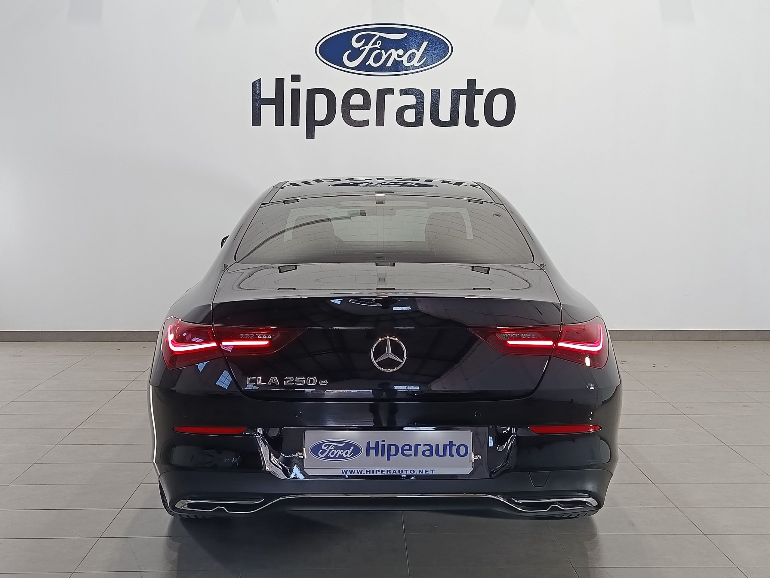 MERCEDES CLA250e 218cv AUTO - Imagen 6