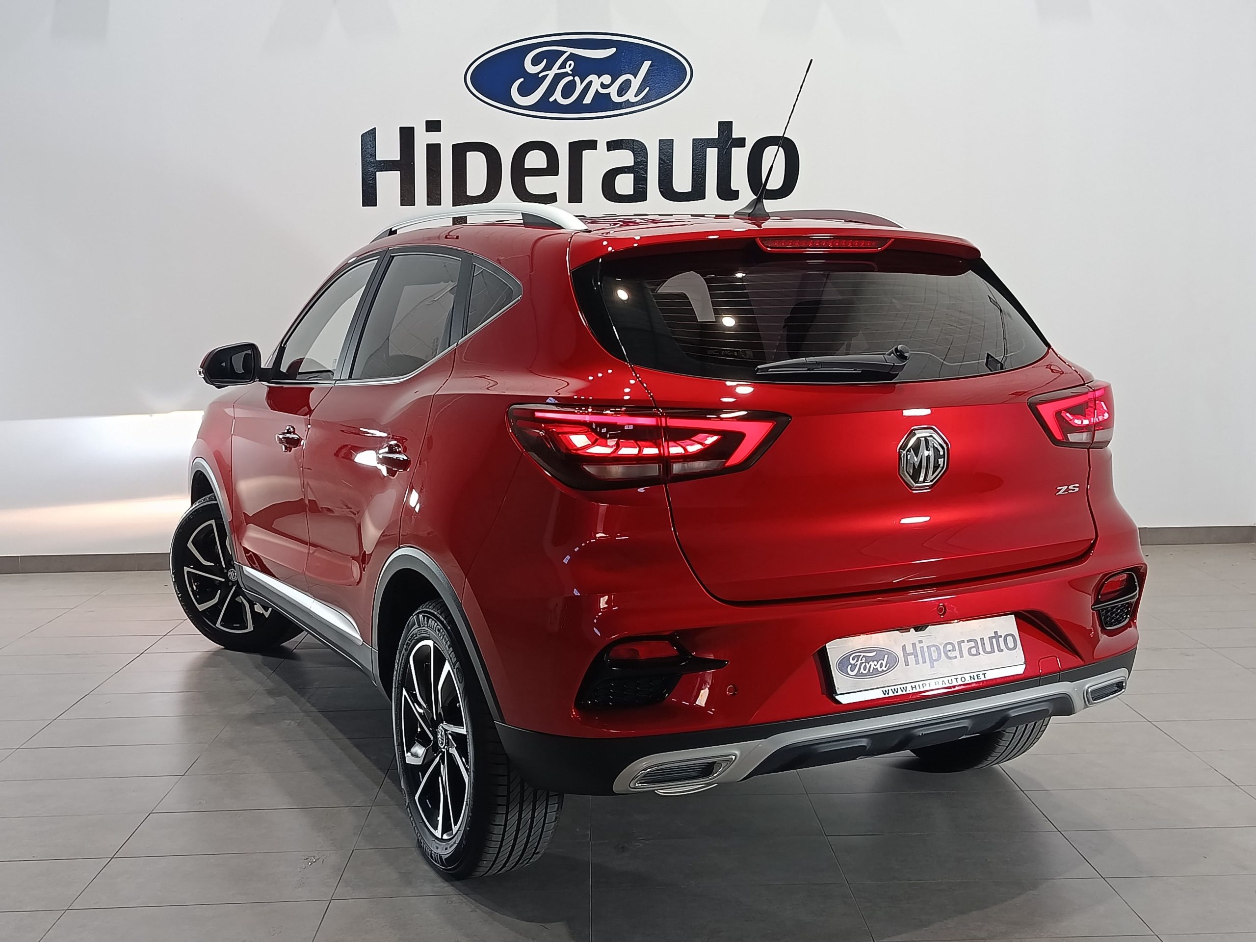 MG ZS 1.0T 112CV LUXURY - Imagen 7