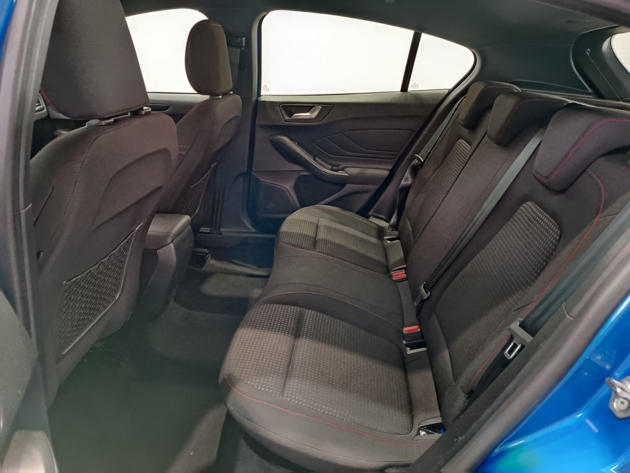 FORD FOCUS ST-LINE 1.0ECOBOOST MHEV 155CV AUTO - Imagen 10